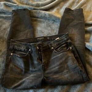 Black lucky brand jeans. Worn but no holes or rips.
